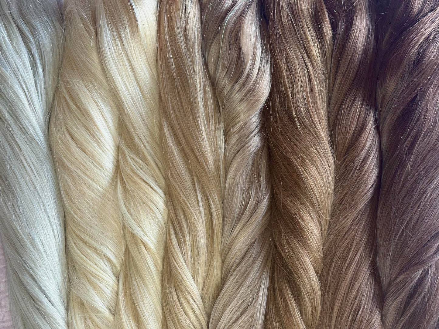 Het verschil tussen synthetische en natuurlijke hairextensions